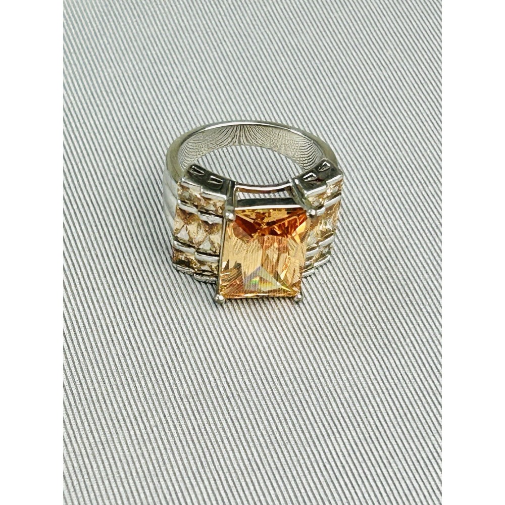 Sterling Silver Size 6.5 Ring With Peach Faux‎ Stones .925 Costume Jewelry